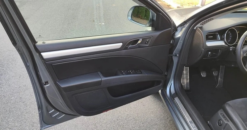Skoda Superb cena 29900 przebieg: 208000, rok produkcji 2011 z Płock małe 704